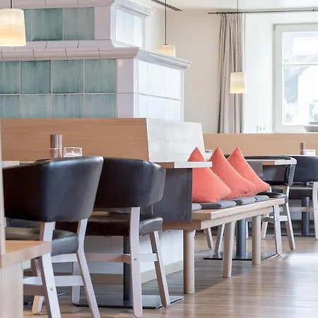 Alpenhotel Krone 4* פפרונטן