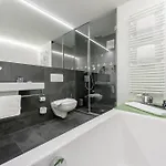 Alpenhotel Krone Hotel 4*