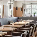 Alpenhotel Krone Hotel