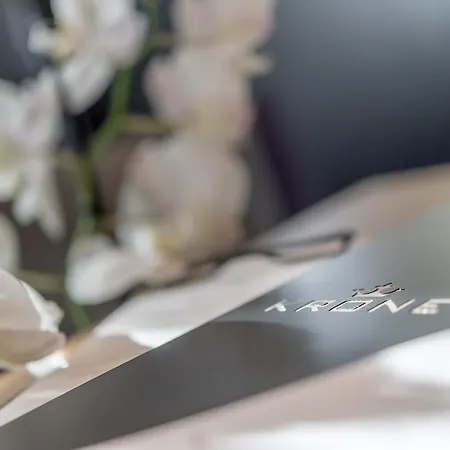 Alpenhotel Krone Hotel