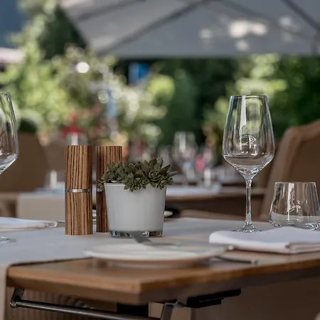 Alpenhotel Krone